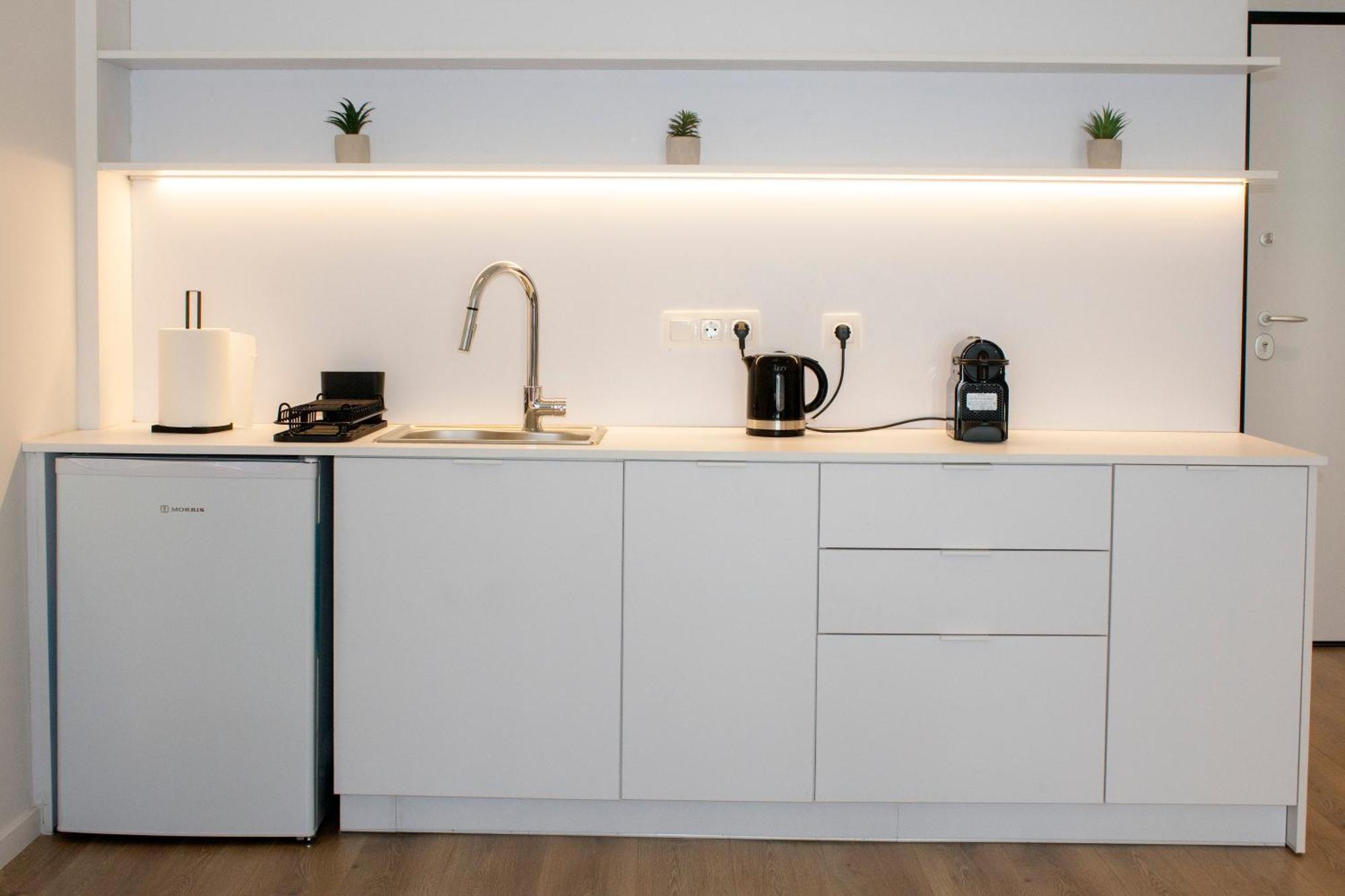Frinely Apartments Афины Номер фото